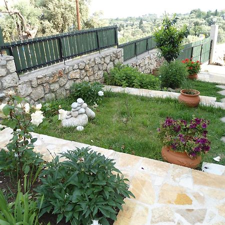 Hotel Monika Lefkada Tsoukaládhes Esterno foto