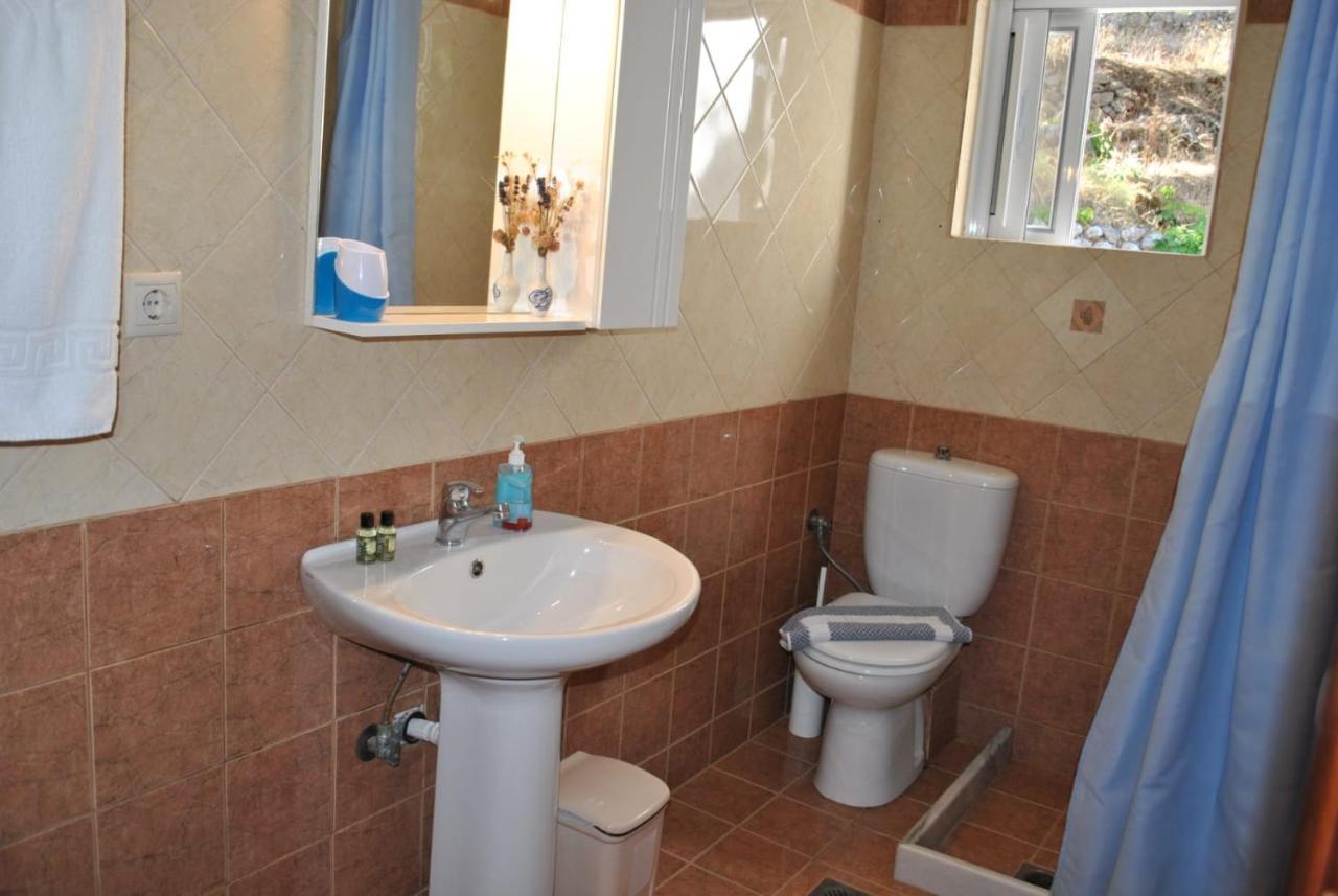 Hotel Monika Lefkada Tsoukaládhes Esterno foto