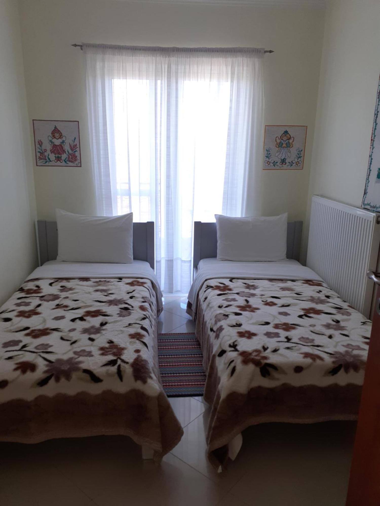 Hotel Monika Lefkada Tsoukaládhes Esterno foto