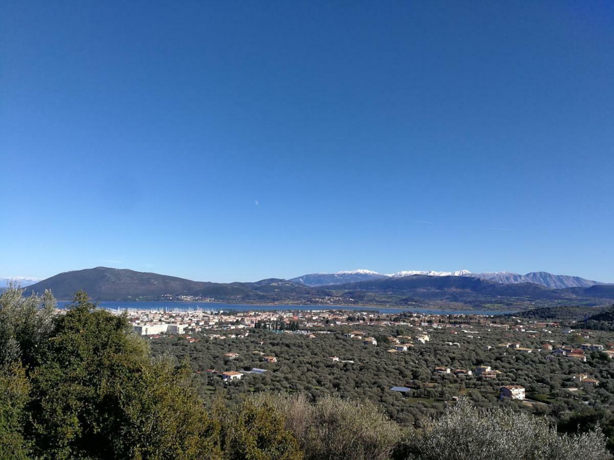 Hotel Monika Lefkada Tsoukaládhes Esterno foto